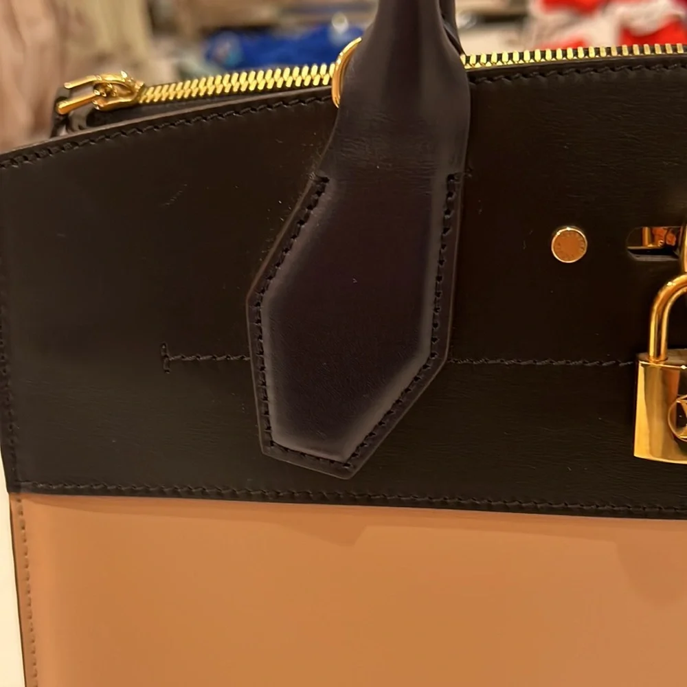 Louis Vuitton City Steamer MM Vani/Noir - Picture 5 of 16